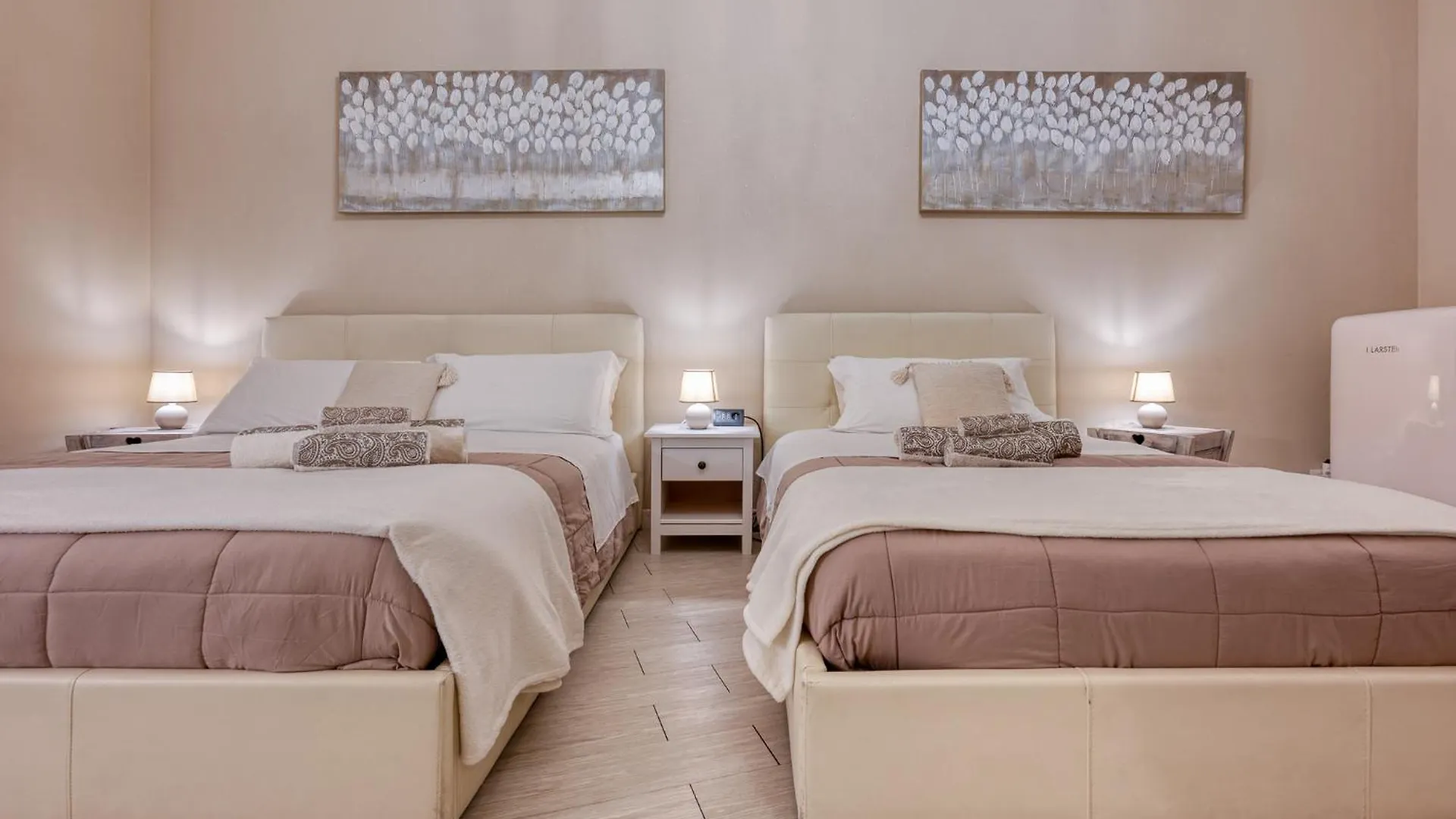 بيت ضيافة Your House Rooms جنوة