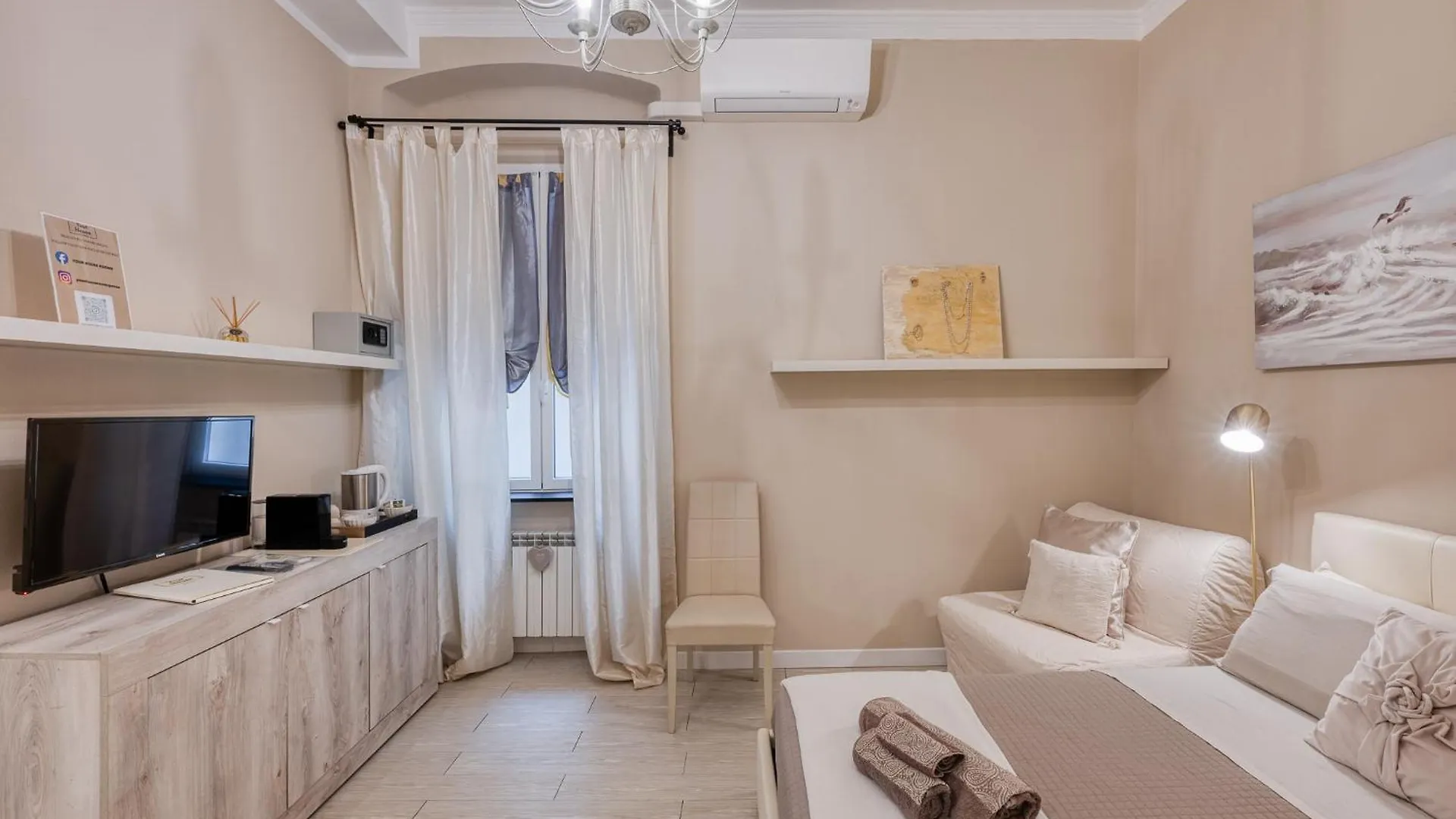 Your House Rooms جنوة بيت ضيافة
